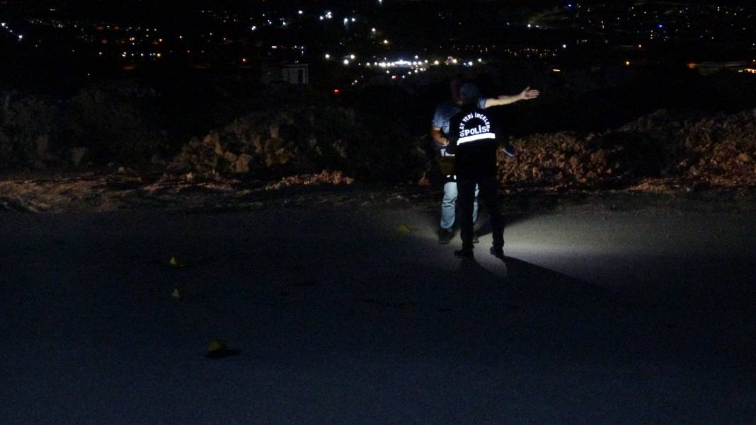 Topuğundan tüfekle kurşun yedi, kendi imkanıyla hastaneye gitti! 1
